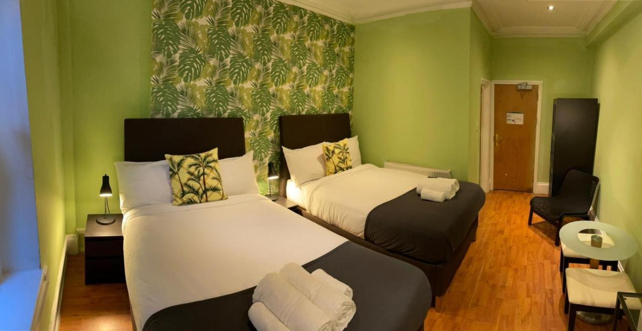 London K W Hotel Eksteriør bilde