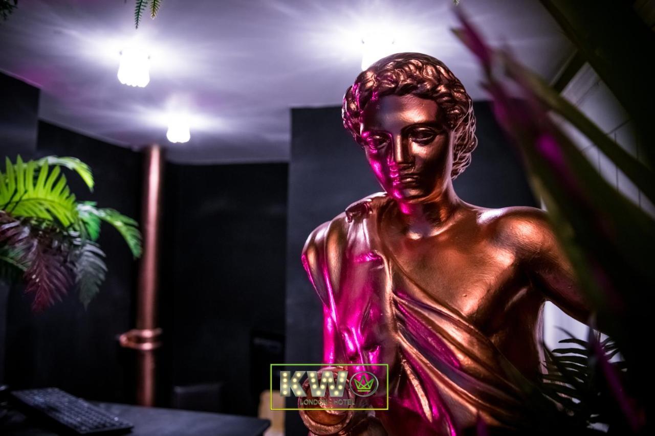 London K W Hotel Eksteriør bilde